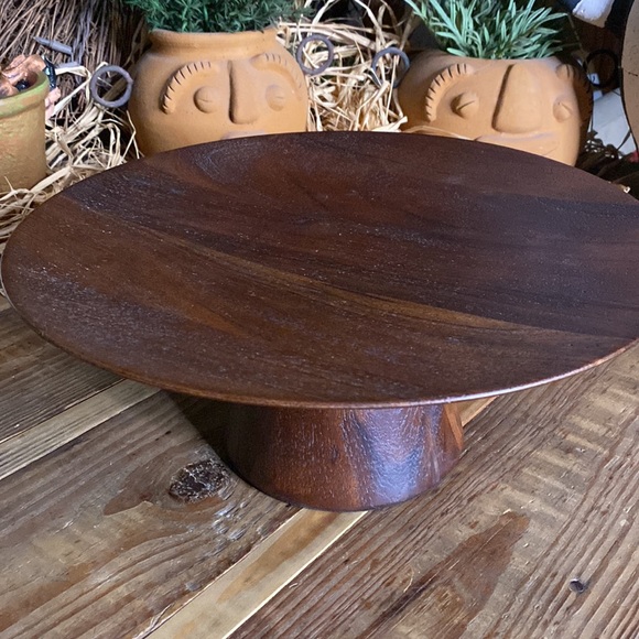 Pottery Barn Handcrafted Brown Mango Wood Chateau Wooden Decorative Cake Stand - Picture 5 of 16